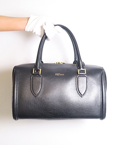 Heroine Bowler Bag, front view